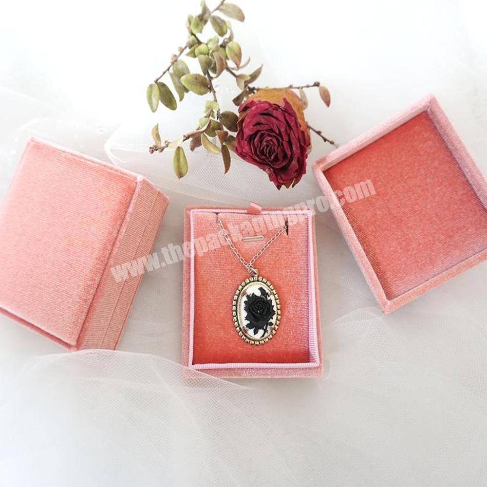 Wholesale custom logo velvet pendant jewelry gift packaging box luxury bracelet necklace velvet pendant box