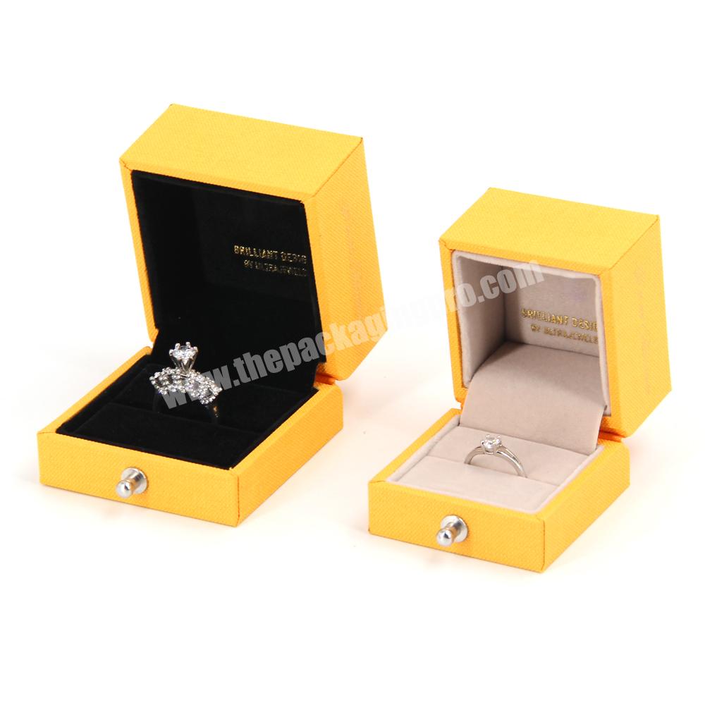 luxury square jewelry packaging boxes custom logo flip cover ring set jewelry packaging box ring gift high end linen jewelry box