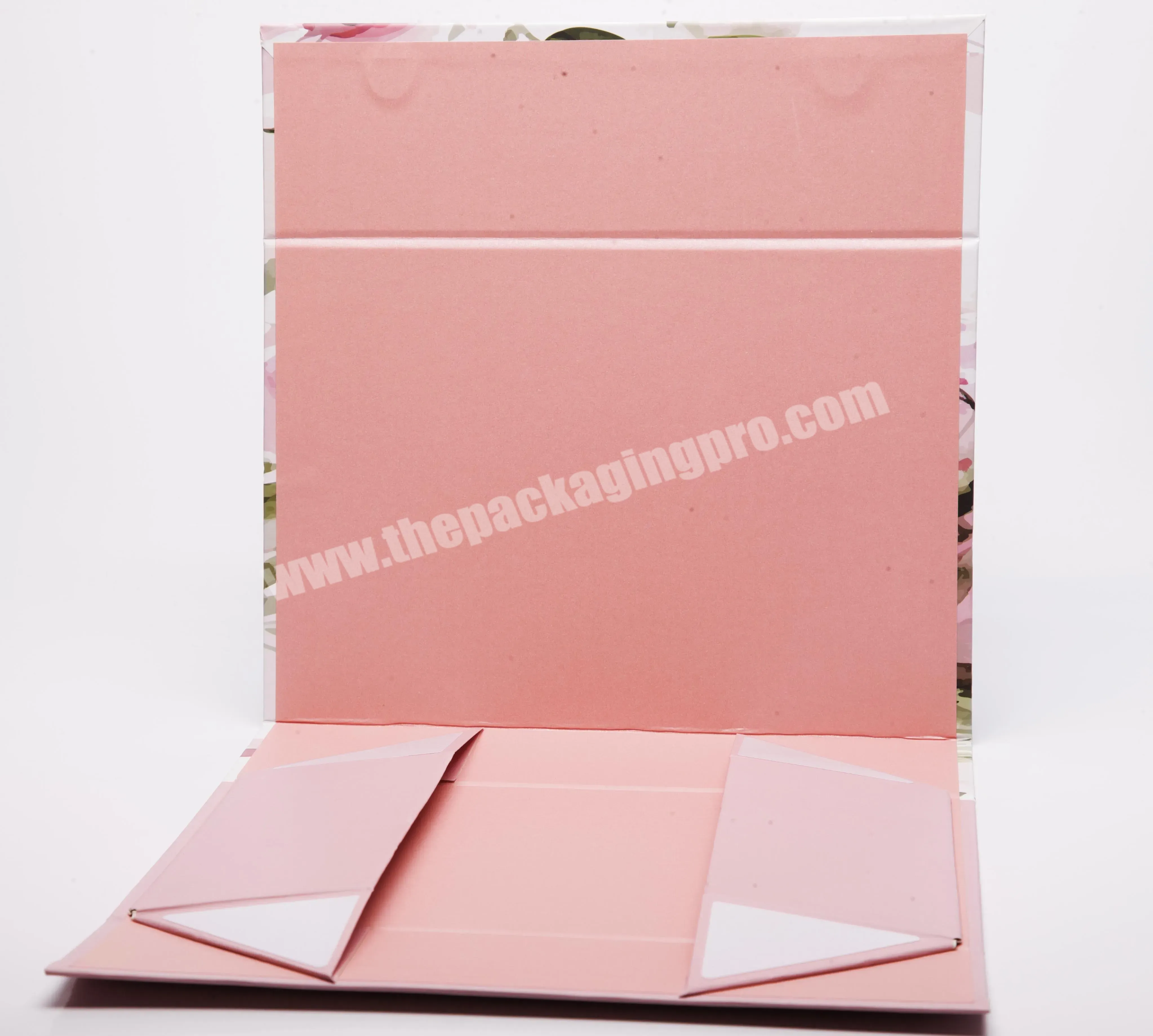 China Custom Flat Pack Folding Cardboard Gift Box Paper Rigid Folded Box With Magnetic Closure - Buy Folding Cardboard Gift Box,Rigid Folded Box,Folded Box With Magnetic Closure.