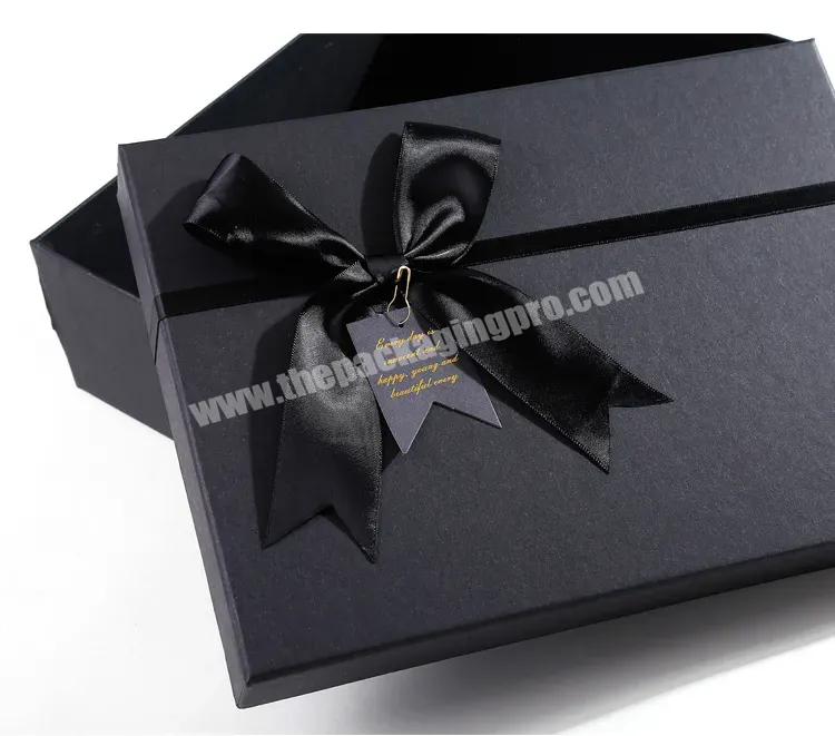Fashion Luxury Custom Gift Box Packaging Clothing Shoes Perfume Cosmetics Box Packaging With Bow - Buy Corporate Office Souvenirs Business Gifts Business Promotion Luxury Gift Set,Custom Large Black Luxury Gift Cardboard Shipping Paper Box Clothing T
